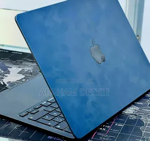 New Laptop Apple MacBook Air 2022 M2 16GB Apple M2 SSD 512GB