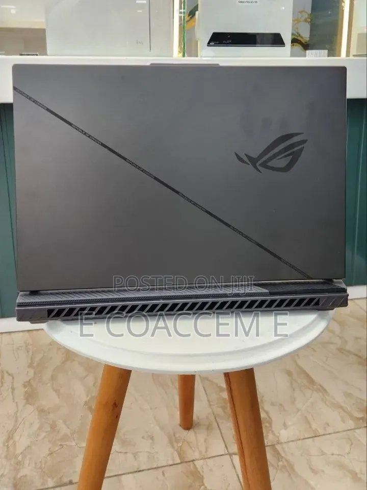 New Laptop Asus 32GB Intel Core i9 SSD 2T