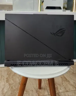 New Laptop Asus 32GB Intel Core i9 SSD 2T