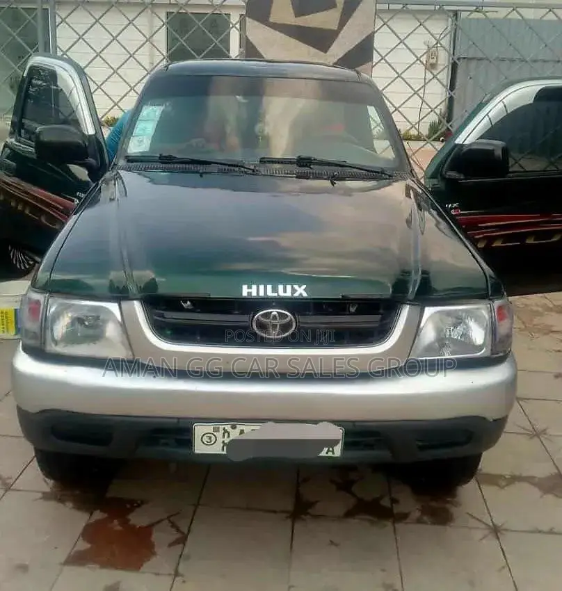Toyota Hilux 2.5 Cab 2005 Green