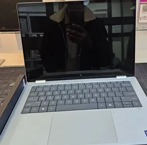 New Laptop HP OmniBook 5 14" 16GB Intel Core Ultra 7 SSD 1T