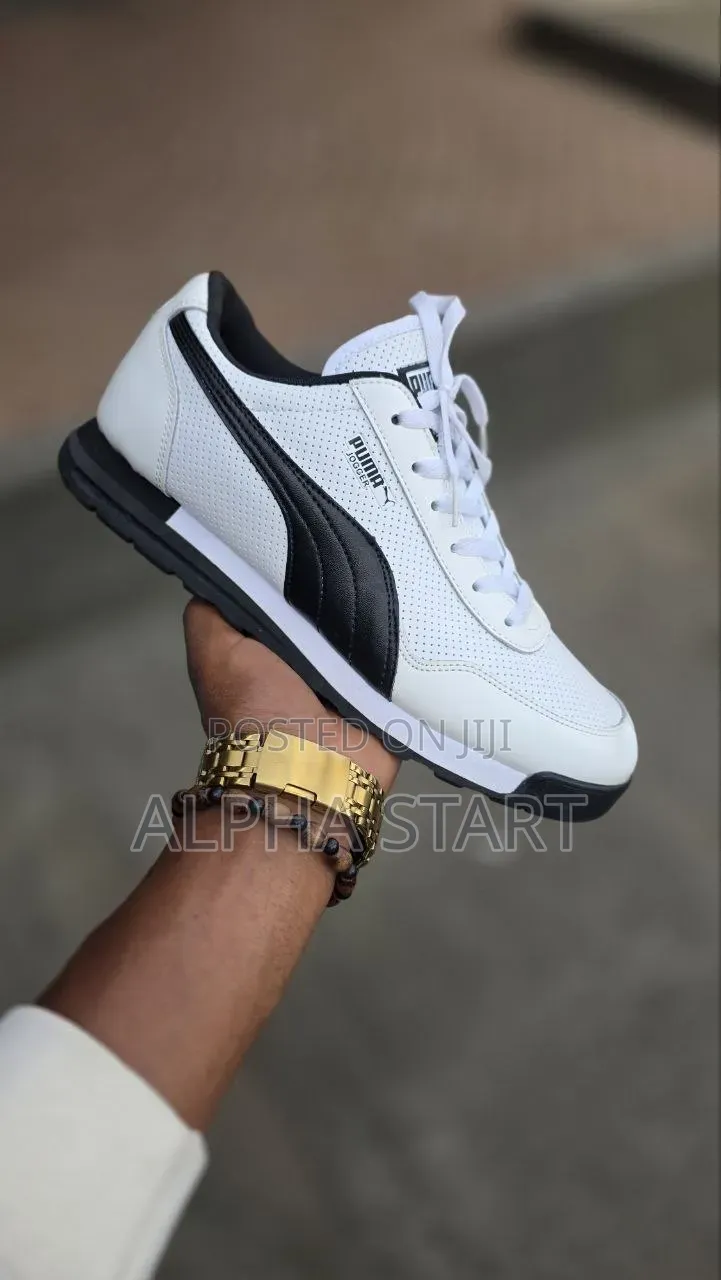 Puma Ulpi High Master Quality Flat Sneakers for Man's Made in Vietnam
