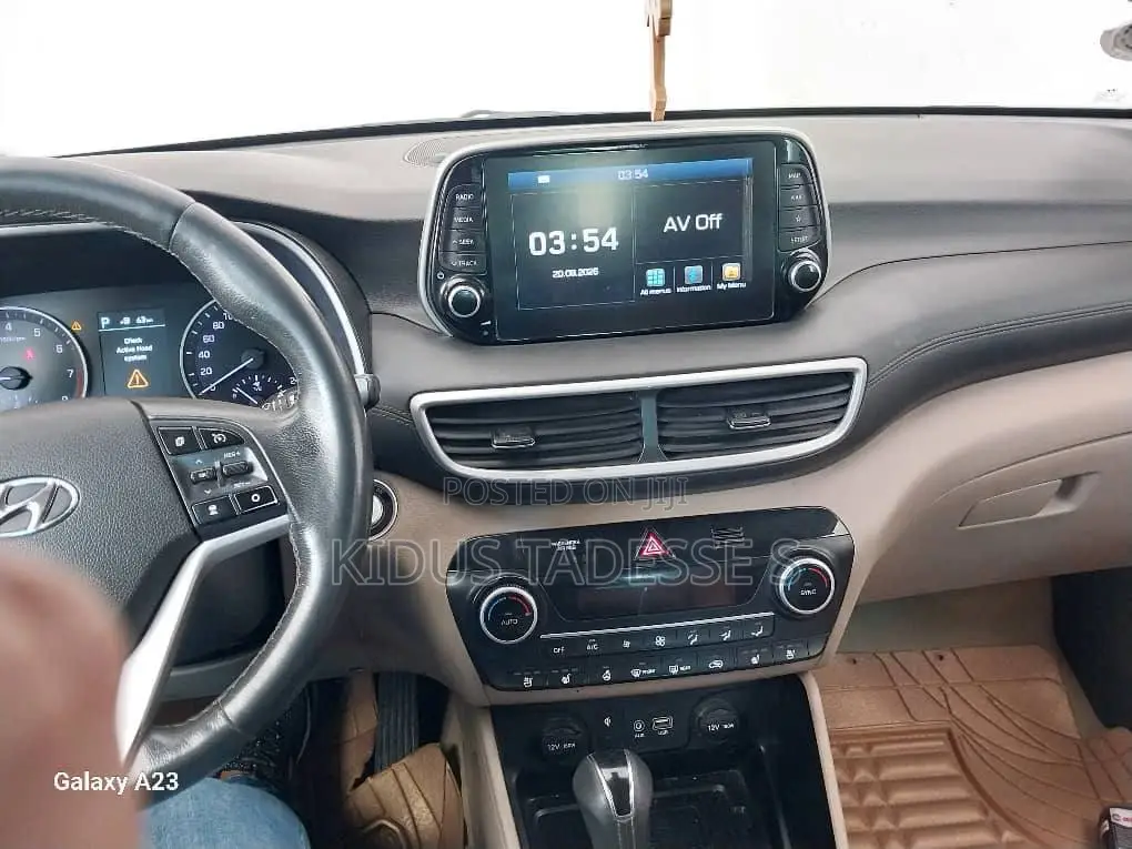 Hyundai Tucson 2020 Ivory