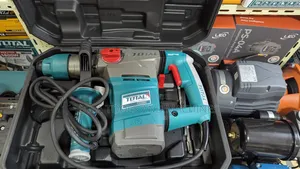 Original Total Heavy Rotary Hammer Drill 1800w 36mm Chuck Type Item