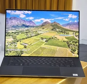 New Laptop Dell XPS 15 16GB Intel Core i7 SSD 512GB