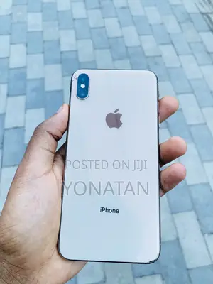 New Apple iPhone XS Max 64 GB White