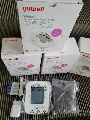 Blood Pressure Monitor店妘clinic and Home Usage Equipment