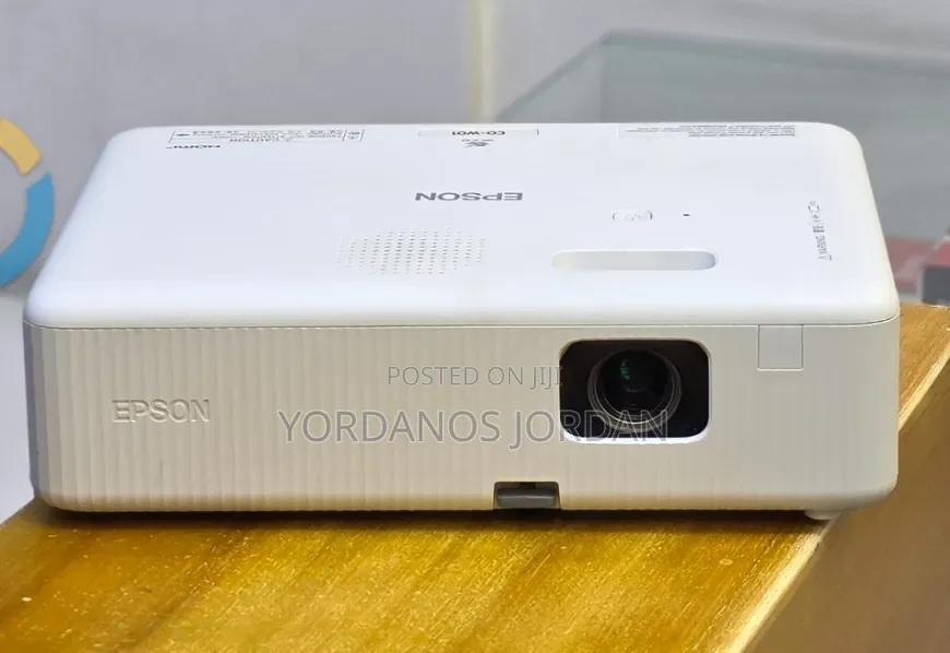 Epson Projector Co-W01