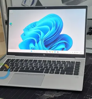 New Laptop HP EliteBook 840 G8 16GB Intel Core i7 SSD 512GB