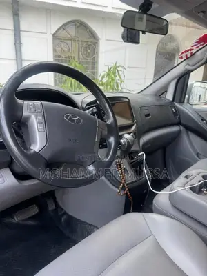 Hyundai H1 2020 Gray