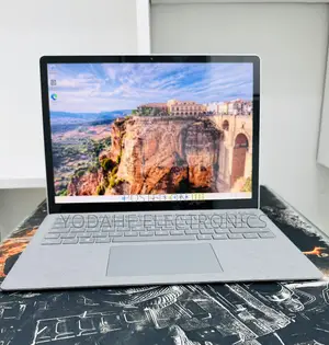 New Laptop Microsoft Surface Laptop 3 8GB Intel Core i5 SSD 512GB