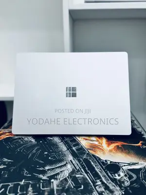 New Laptop Microsoft Surface Laptop 3 8GB Intel Core i5 SSD 512GB