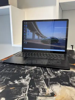 New Laptop Microsoft Surface Laptop 4 16GB Intel Core i5 SSD 512GB