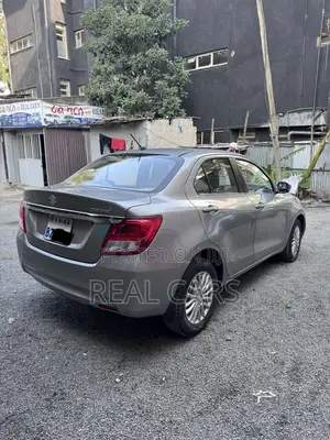 Suzuki Dzire 2021 Silver
