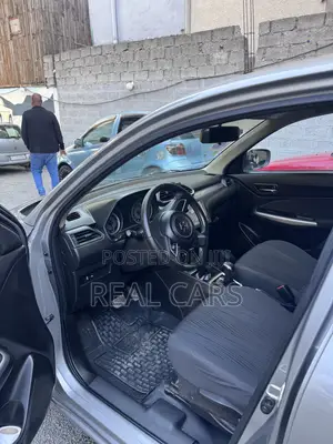 Suzuki Dzire 2021 Silver