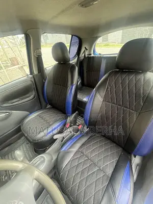 Toyota Vitz 2002 Blue