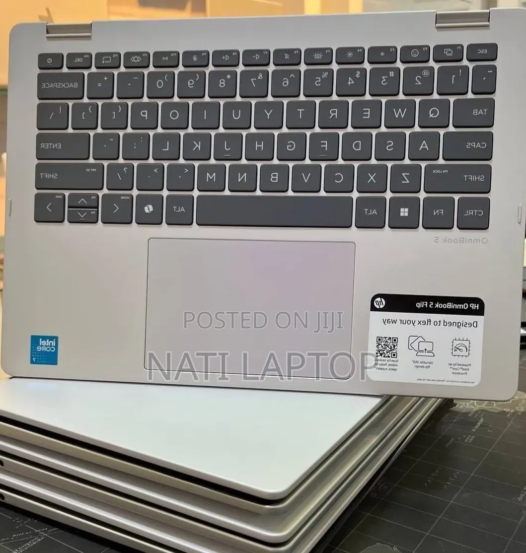 New Laptop HP OmniBook 5 14" 16GB Intel Core 7 SSD 512GB