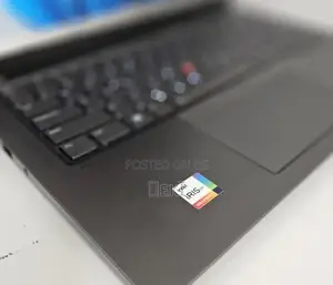 New Laptop Lenovo ThinkPad T14s G4 16GB Intel Core i7 SSD 512GB