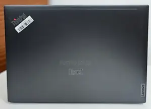New Laptop Lenovo ThinkPad T14s G4 16GB Intel Core i7 SSD 512GB