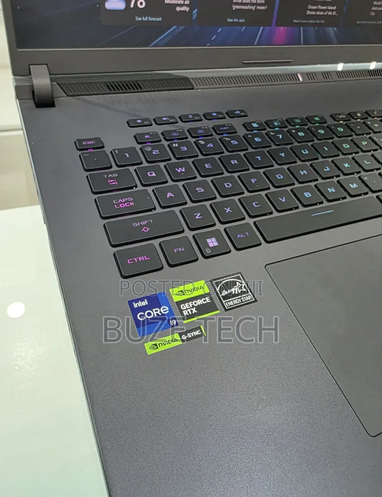 New Laptop Asus ROG Strix G18 16GB Intel Core i9 SSD 1T