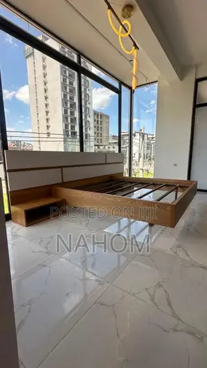 Floating Bed
