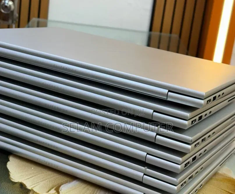 New Laptop HP EliteBook x360 1040 G9 16GB Intel Core i7 SSD 512GB