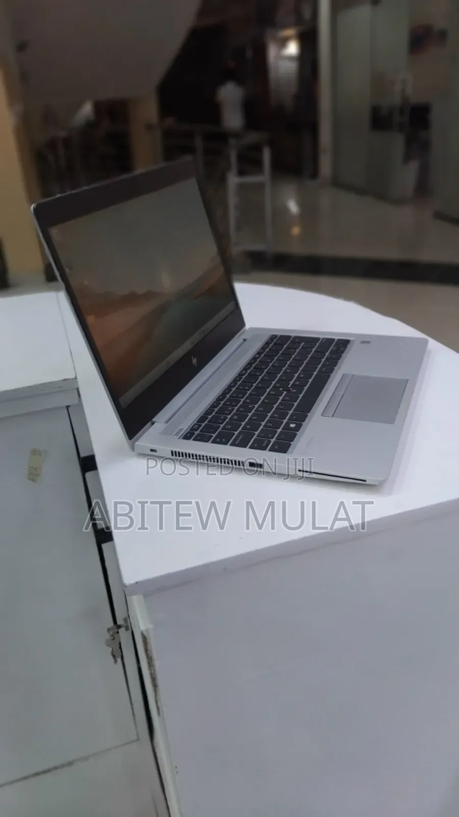 New Laptop HP EliteBook 830 G8 8GB Intel Core i5 SSD 512GB