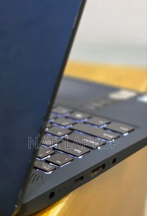 New Laptop Lenovo 12GB Intel Core i7 SSD 512GB