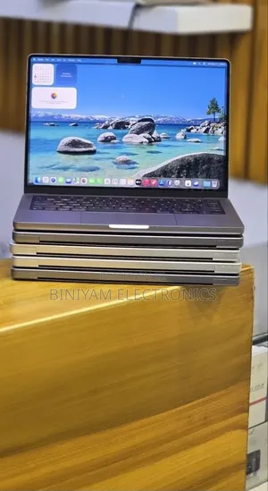 New Laptop Apple MacBook Pro 2021 M1 16GB Apple M1 Pro SSD 512GB