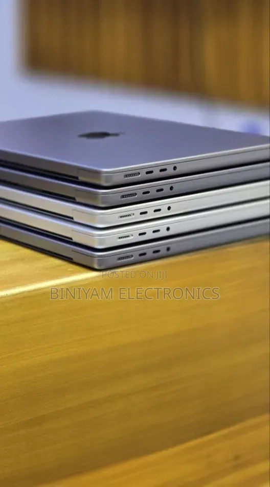 New Laptop Apple MacBook Pro 2021 M1 16GB Apple M1 Pro SSD 512GB