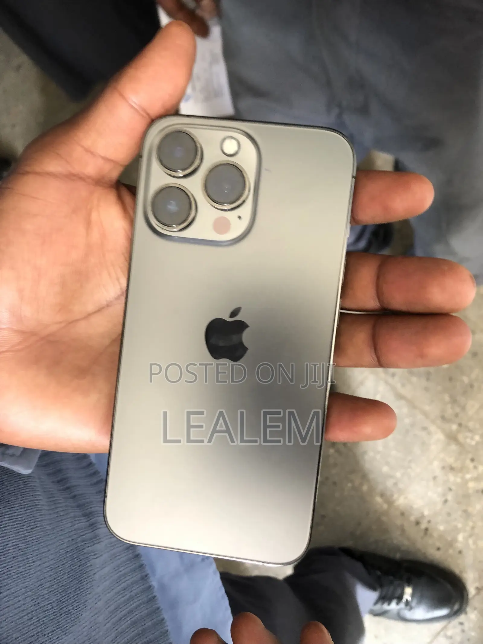 New Apple iPhone 13 Pro 256 GB Black