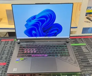 New Laptop Asus ROG Strix G15 32GB Intel Core i9 SSD 1T
