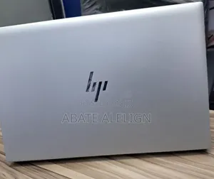 New Laptop HP EliteBook 840 G8 8GB Intel Core i7 SSD 512GB