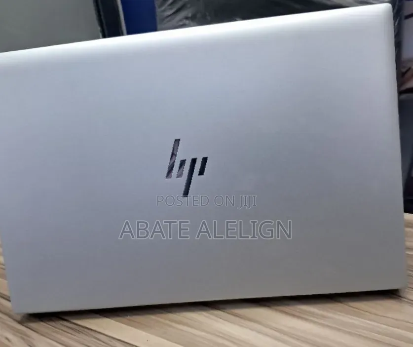 New Laptop HP EliteBook 840 G8 8GB Intel Core i7 SSD 512GB
