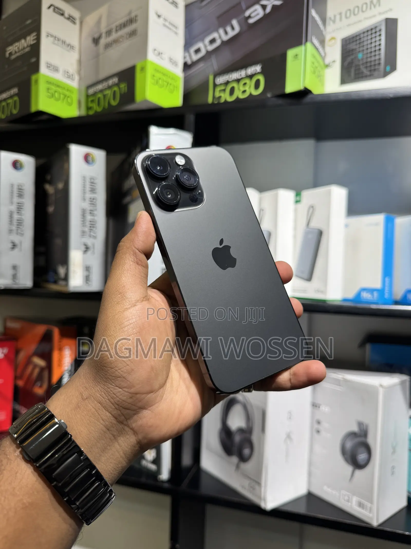 New Apple iPhone 16 Pro 256 GB Black