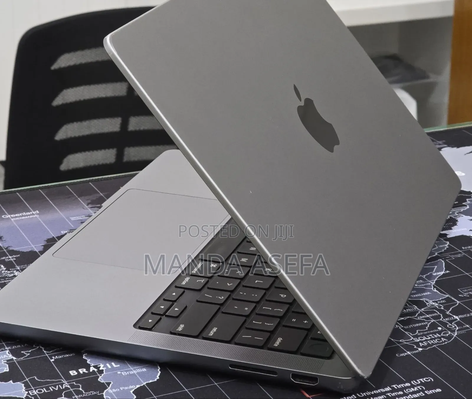 New Laptop Apple MacBook Pro 2023 M3 8GB Apple M3 SSD 512GB