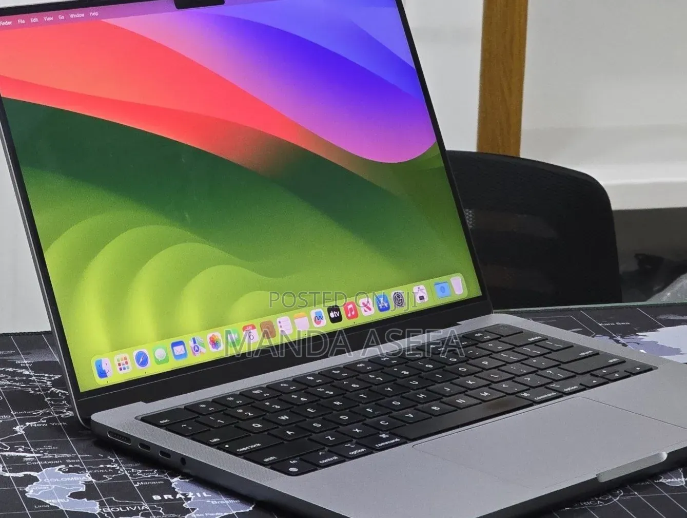 New Laptop Apple MacBook Pro 2023 M3 8GB Apple M3 SSD 512GB