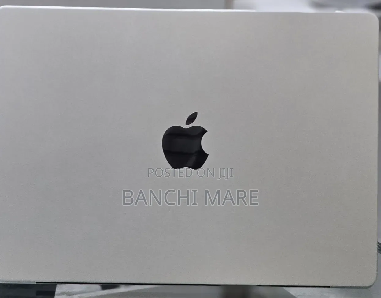 New Laptop Apple MacBook Pro 2025 M5 16GB Intel Core i5 SSD 512GB