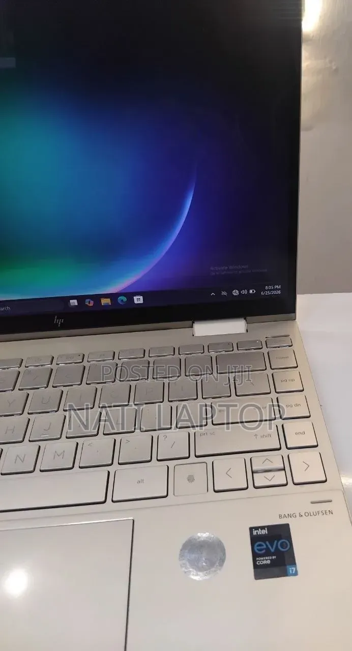 New Laptop HP Envy X360 8GB Intel Core i7 SSD 512GB