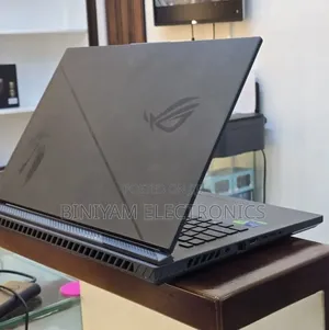 New Laptop Asus ROG Strix G15 16GB Intel Core i9 SSD 1T