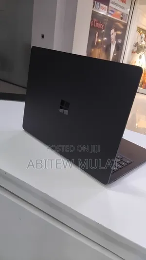 New Laptop Microsoft Surface Laptop 4 16GB Intel Core i7 SSD 512GB