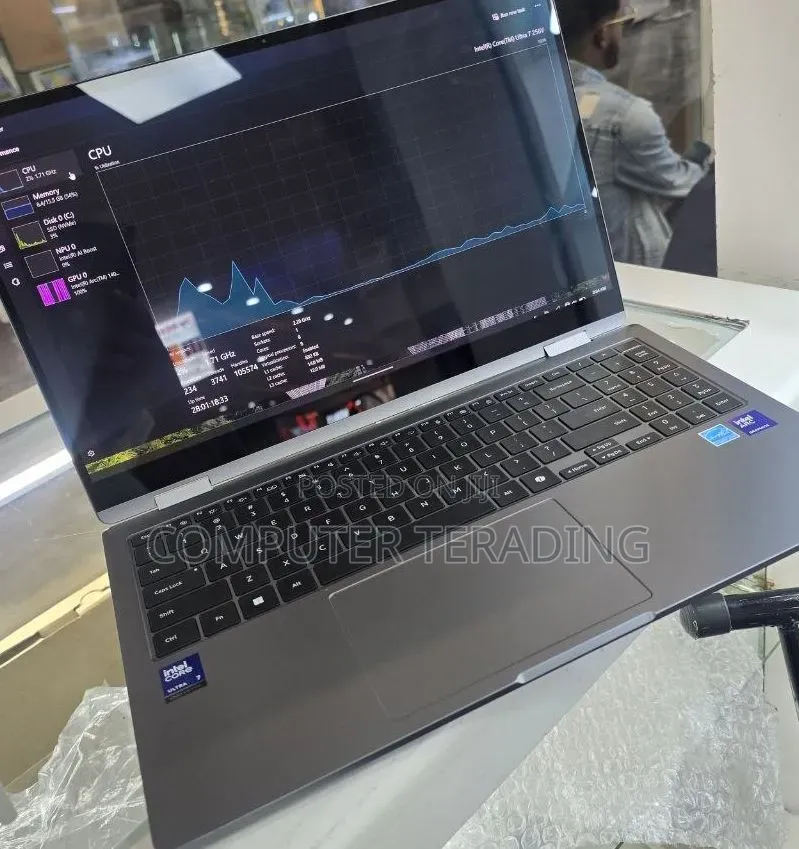 New Laptop Samsung Galaxy Book4 Ultra 16GB Intel Core Ultra 7 SSD 512GB