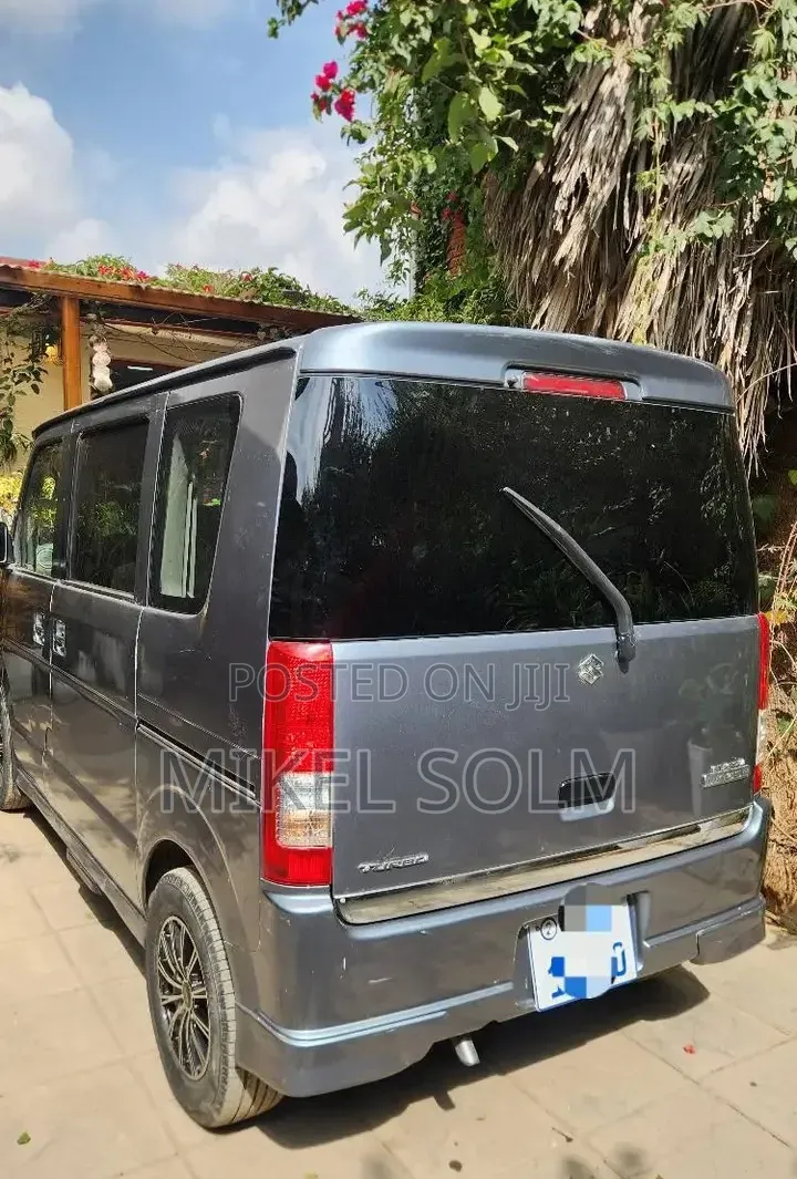 Suzuki Every Wagon 2012 Black