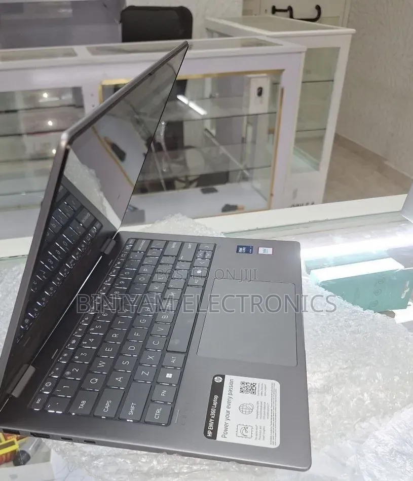 New Laptop HP Envy X360 16GB Intel Core Ultra 7 SSD 1T