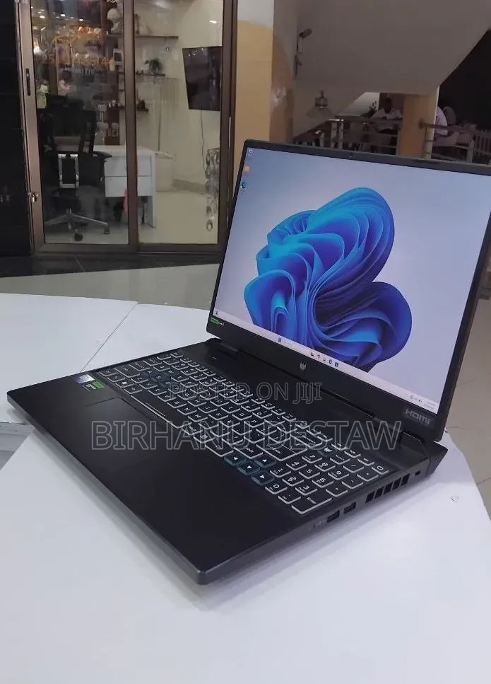 New Laptop Acer Predator Helios Neo 16 16GB Intel Core i9 SSD 1T