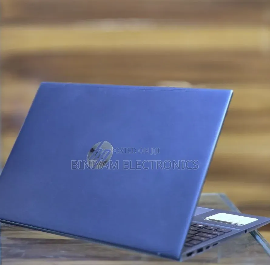 New Laptop HP Pavilion 15 16GB AMD Ryzen 7 SSD 512GB