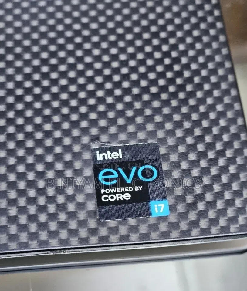 New Laptop Dell XPS 13 16GB Intel Core i7 SSD 512GB