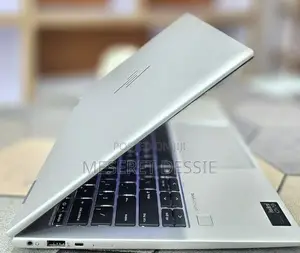New Laptop HP EliteBook 830 16GB Intel Core Ultra 7 SSD 512GB