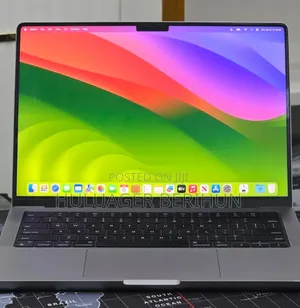 New Laptop Apple MacBook Pro 2023 M3 8GB Apple M3 Pro SSD 512GB