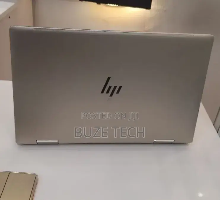 New Laptop HP Envy x360 8GB Intel Core i7 SSD 512GB
